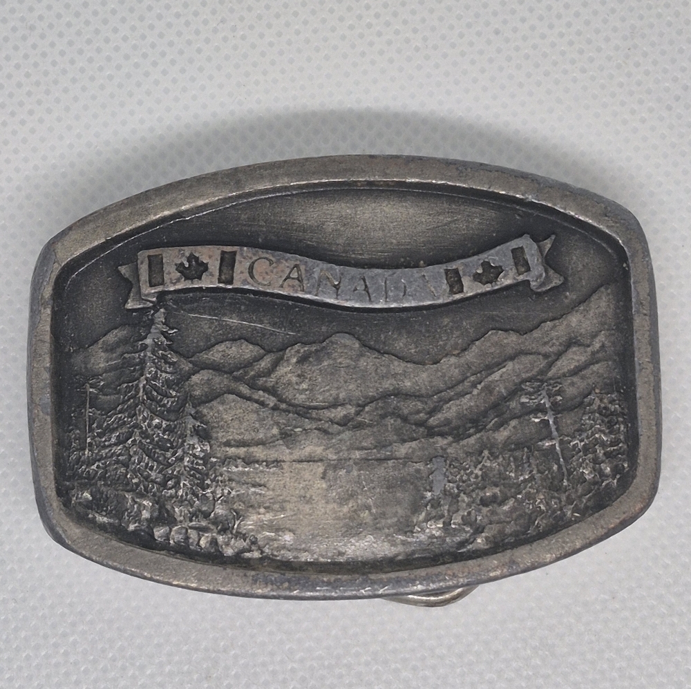 INDIANA METAL CRAFT 1978 Vintage Canada Scenic Landscape Belt Buckle